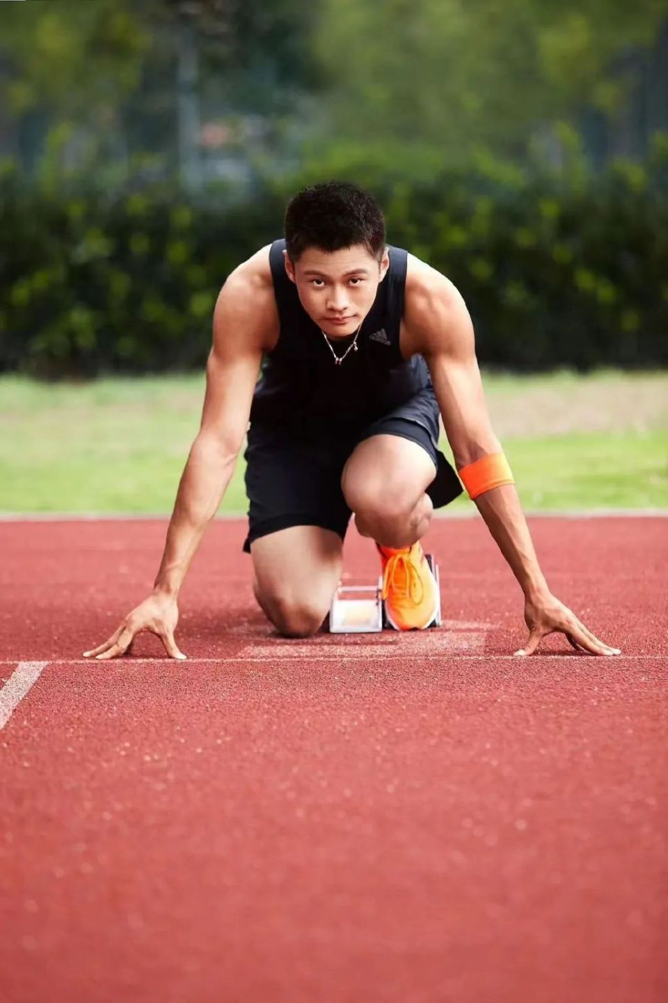  谢震业刷新里程碑，北京首钢四强战力克罗马，晋级概率达65％