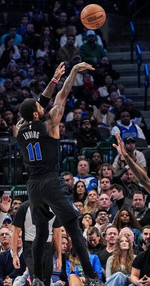 关于德甲战况：广东男篮防线稳固，俄克拉荷马城雷霆进攻受阻，欧文成最佳的信息